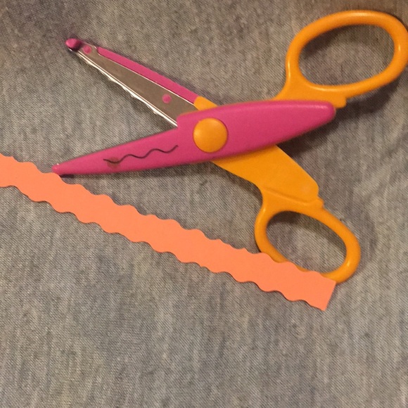 Scrapbooking scissors - Picture 3 of 9